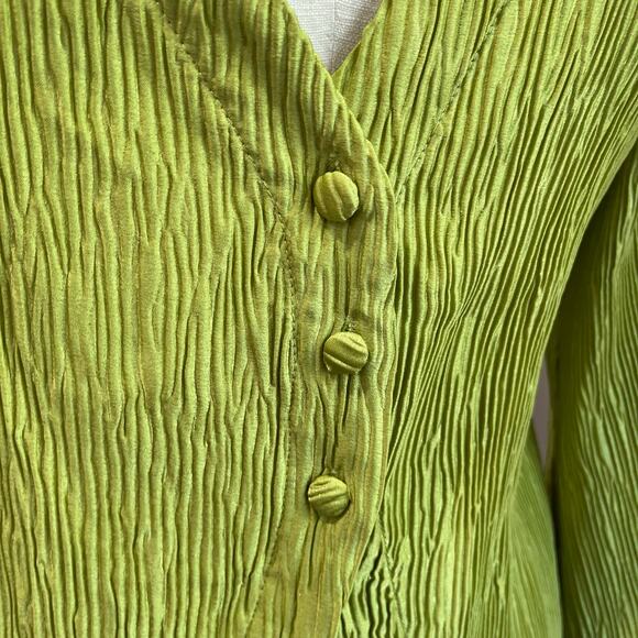 Y2K Inspired Lime Green Textured Button Top Long Sleeve Size XL - Picture 4 of 9